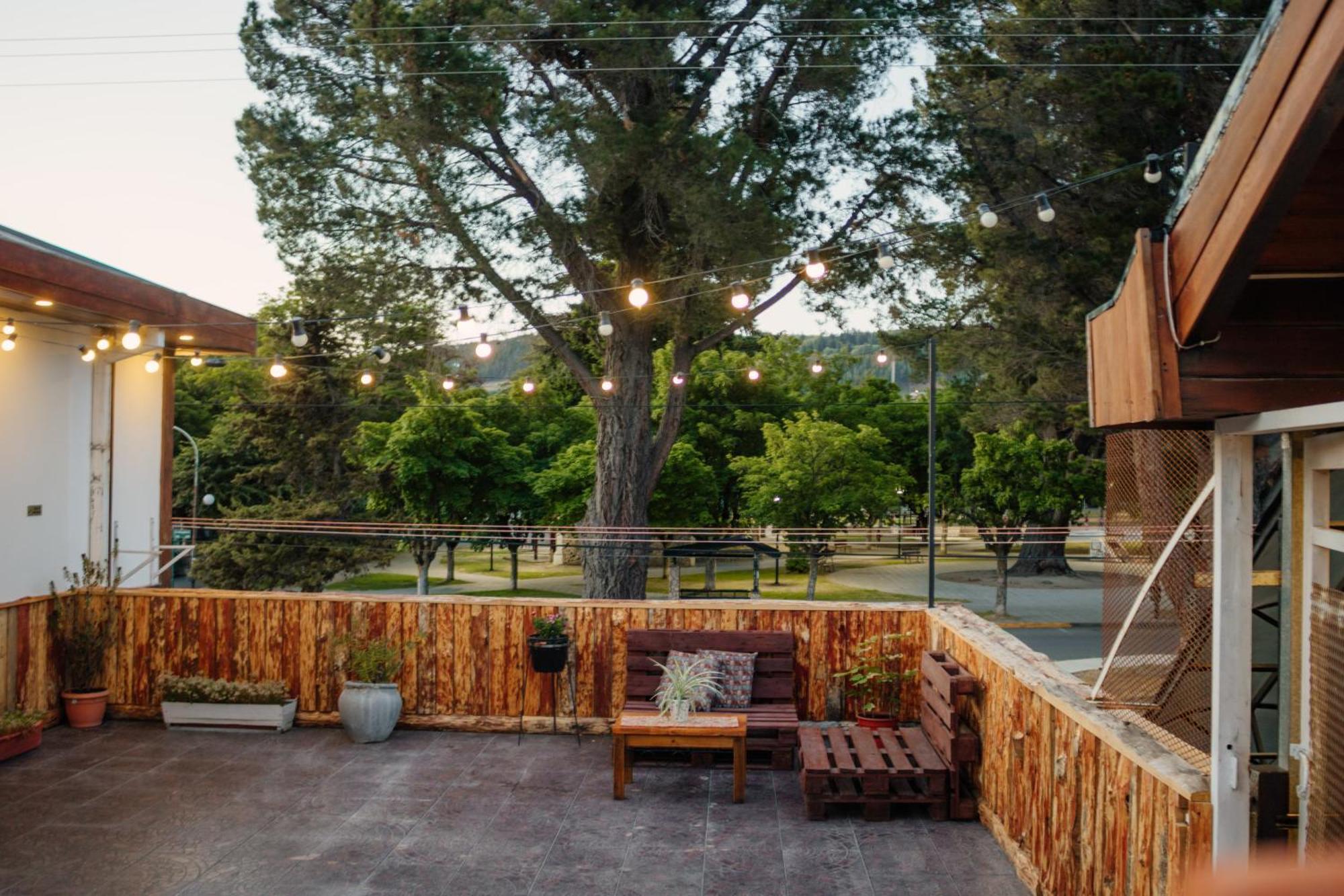 Hotel Pinto Terraza Esquel Extérieur photo