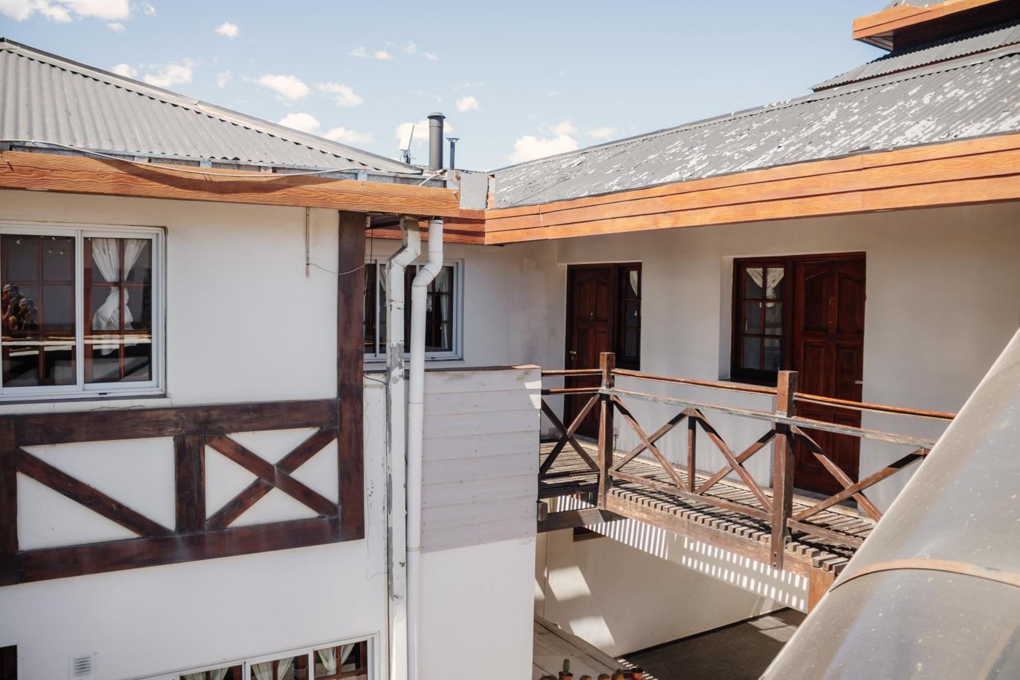 Hotel Pinto Terraza Esquel Extérieur photo